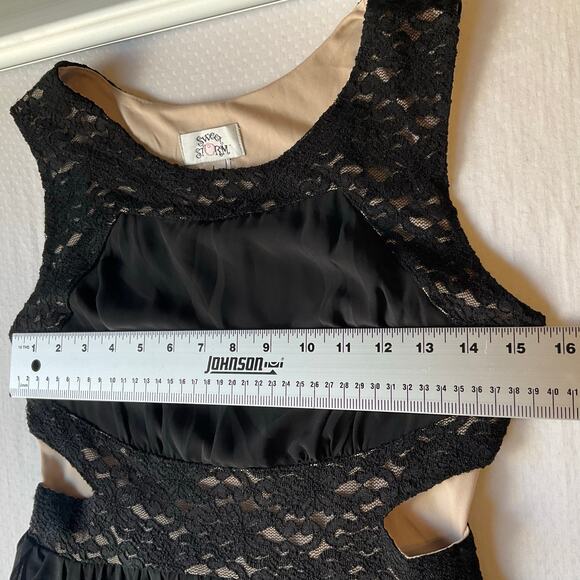 Sweet Storm Women Maxi Dress size M Black with Lace Sleeveless Cut Out Waist NWT - Picture 4 of 9